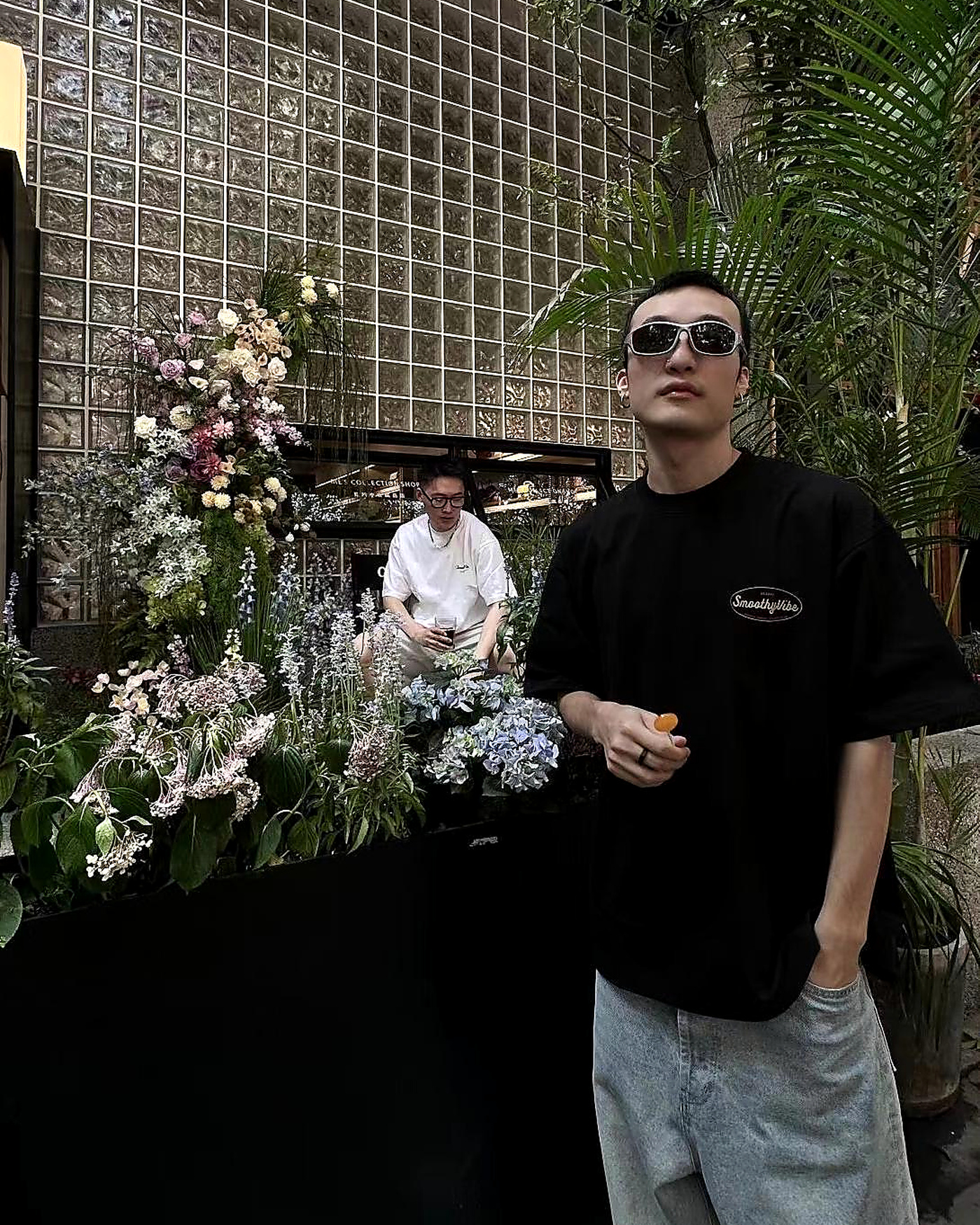 Smooth 白色周边服饰